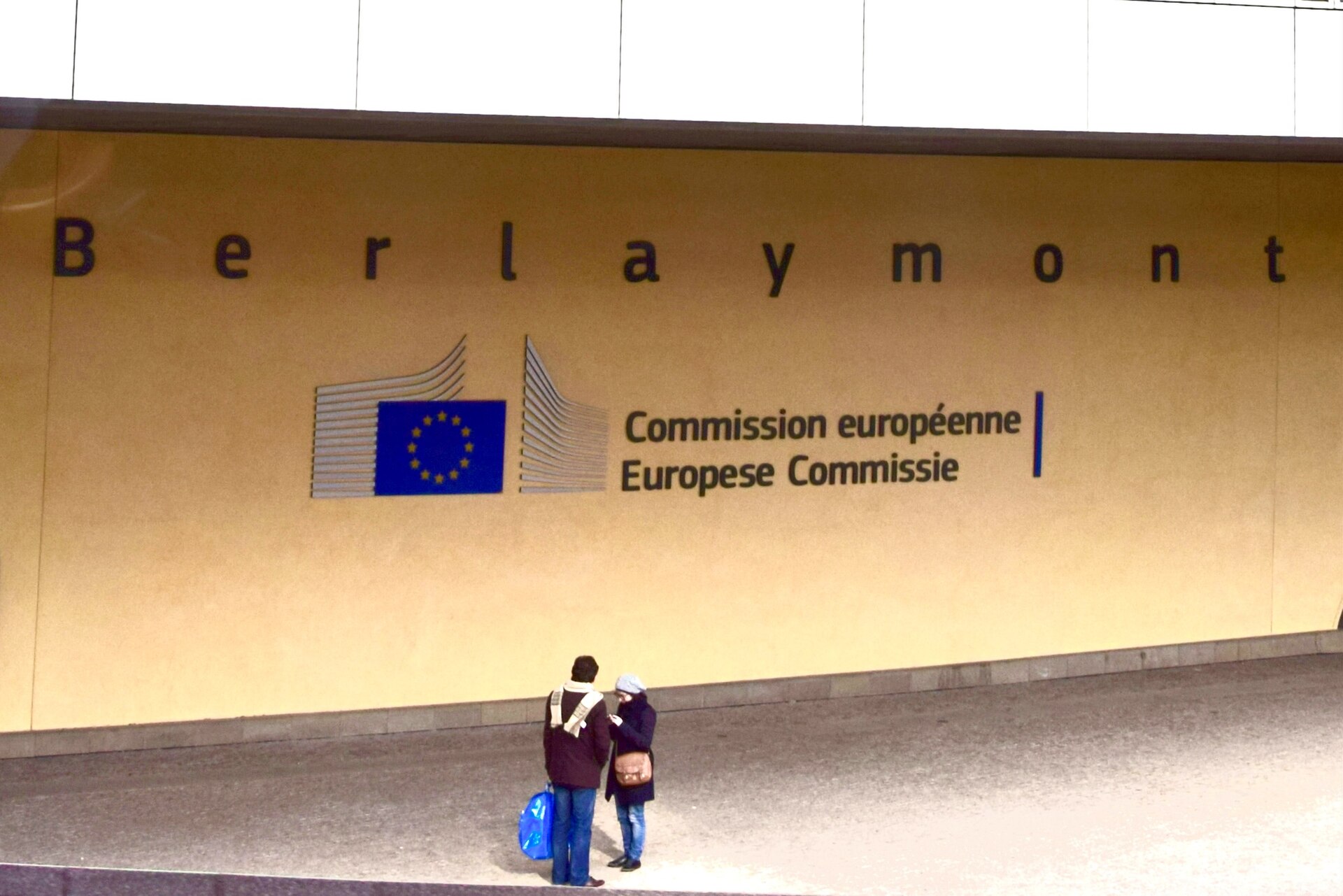 Entrada del Berlaymont en Bruselas, sede de la Comisión Europea